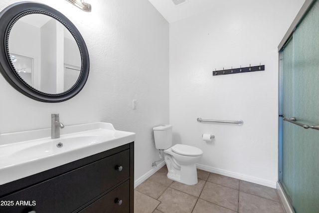 full bathroom featuring tile patterned flooring, toilet, visible vents, vanity, and baseboards