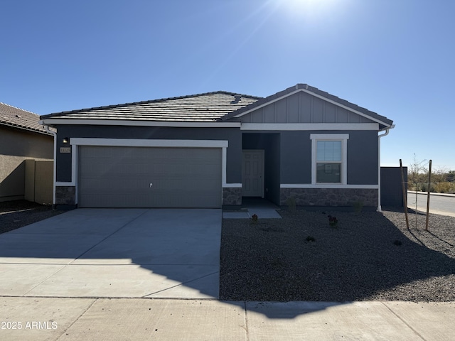 view of front of house with a garage