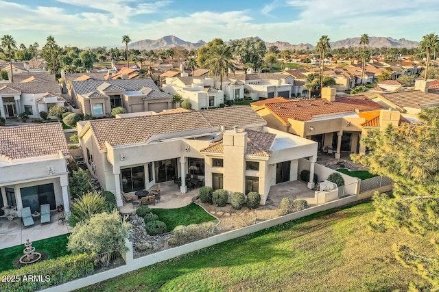 bird's eye view featuring a mountain view