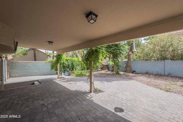 533 N Cobblestone St, Gilbert, AZ 85234 - fenced backyard featuring a patio