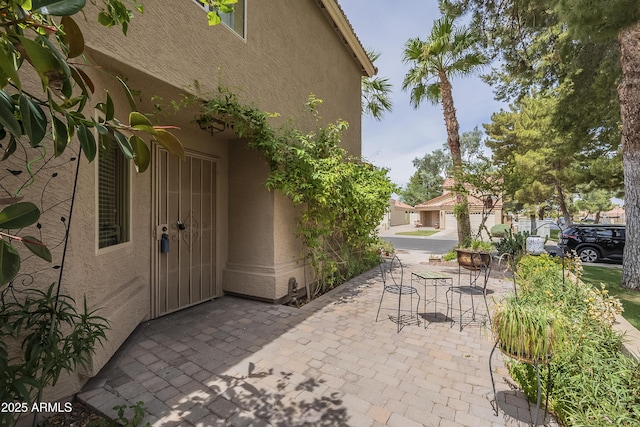 533 N Cobblestone St, Gilbert, AZ 85234 - view of patio / terrace