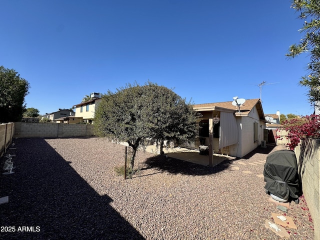 view of yard with a patio