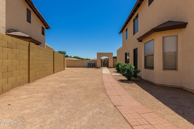 4644 W Havasupai Dr, Glendale, AZ 85308 - view of yard featuring a gate