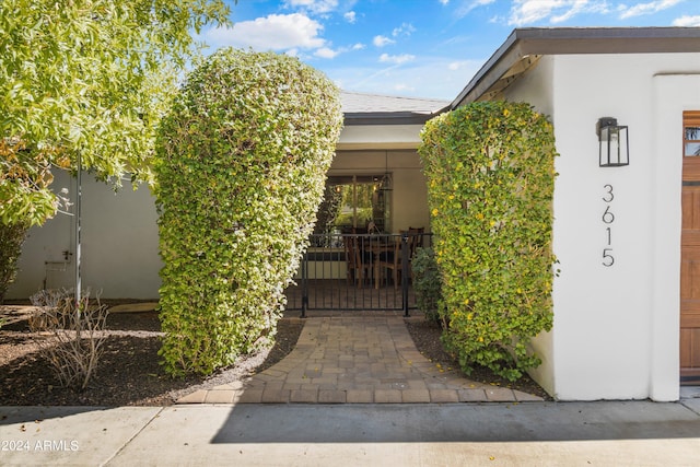 view of property entrance