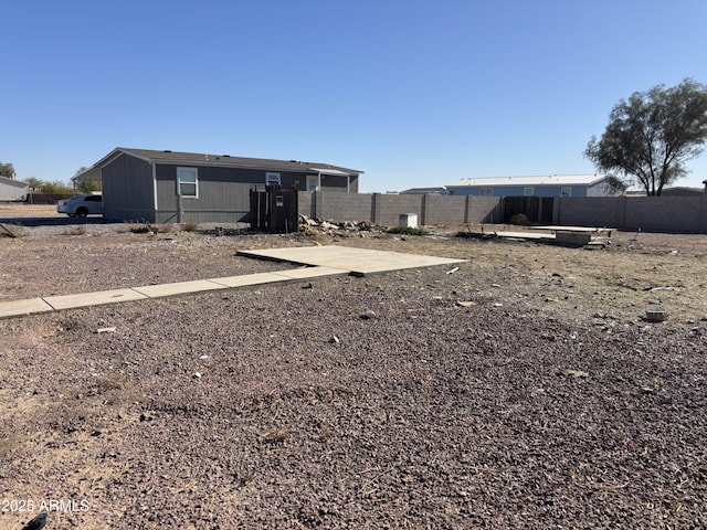 Listing photo 2 for 11535 W Coloma Rd Unit 3, Arizona City AZ 85123