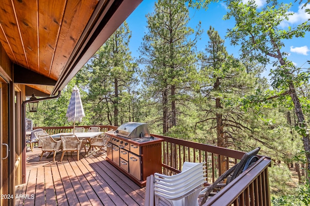 view of wooden deck