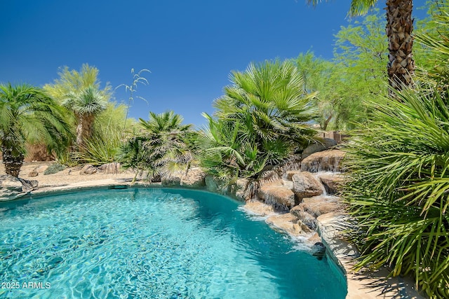 39419 N 7th Ave, Phoenix, AZ 85086 - view of swimming pool