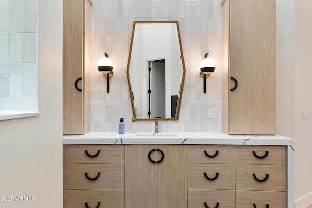 39419 N 7th Ave, Phoenix, AZ 85086 - bathroom featuring vanity and backsplash