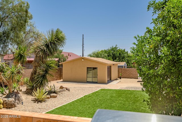 39419 N 7th Ave, Phoenix, AZ 85086 - view of yard with a patio