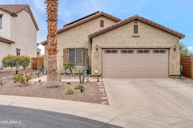 view of front facade featuring a garage