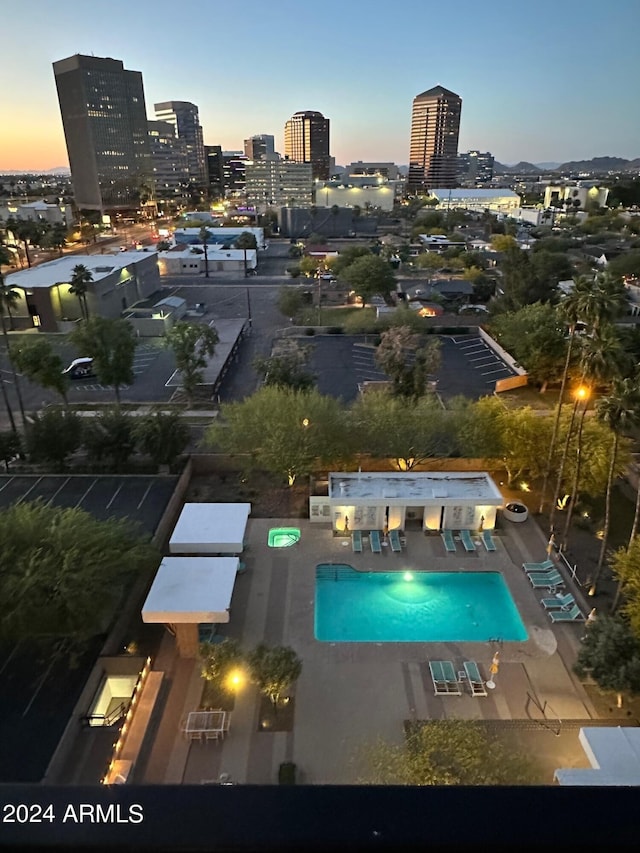 view of aerial view at dusk