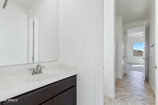 bathroom with vanity