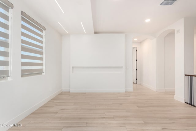 empty room featuring light hardwood / wood-style floors