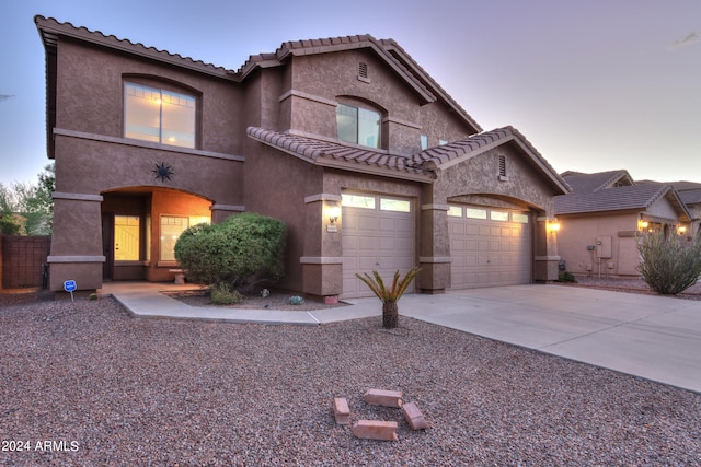 view of front facade featuring a garage