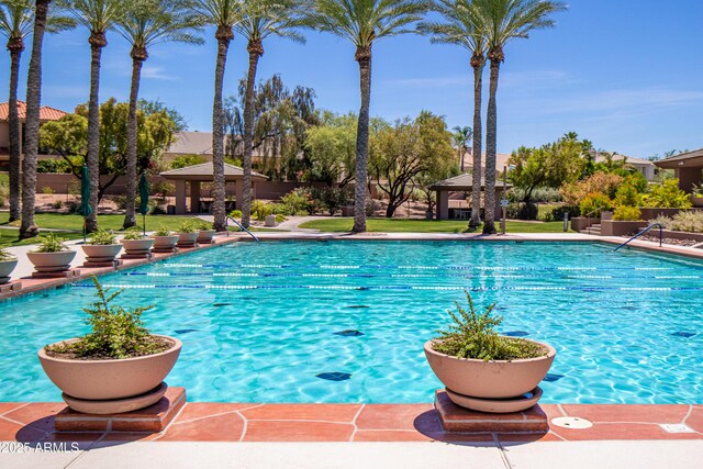 9475 N 115th Pl, Scottsdale, AZ 85259 - community pool with a gazebo