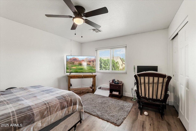 462 W Myrtle Dr, Chandler, AZ 85248 - bedroom featuring wood finished floors, a closet, and ceiling fan