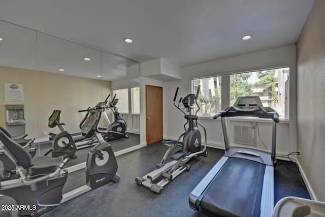 7625 E Camelback Rd Unit 310B, Scottsdale, AZ 85251 - exercise room with baseboards and recessed lighting