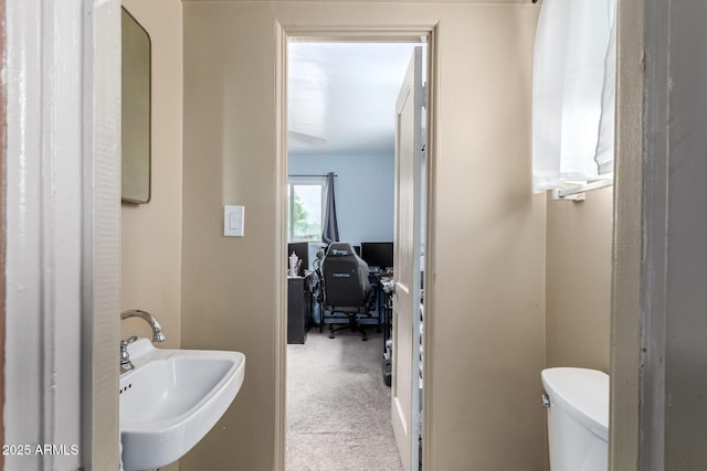 2801 W Glenrosa Ave, Phoenix, AZ 85017 - bathroom featuring a sink and toilet
