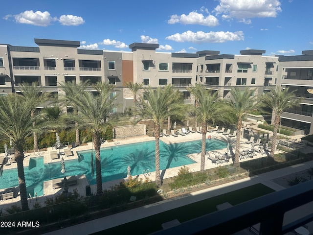 5250 E Deer Valley Dr Unit 406, Phoenix AZ, 85054, 2 bedrooms, 3 baths multi for sale