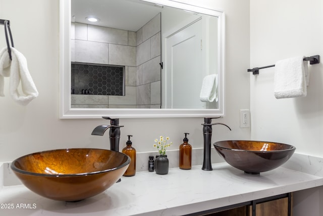 6907 E Palm Ln, Scottsdale, AZ 85257 - bathroom with double vanity
