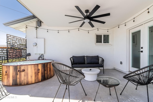 6907 E Palm Ln, Scottsdale, AZ 85257 - view of patio featuring an outdoor hot tub and a ceiling fan