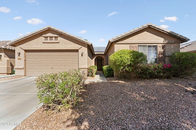 view of front of house featuring a garage