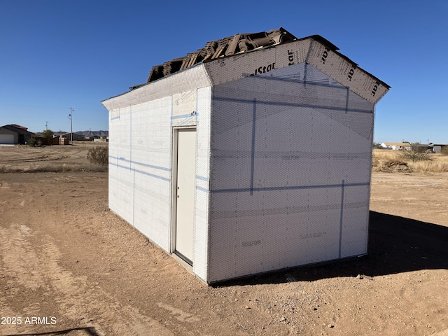 view of outdoor structure