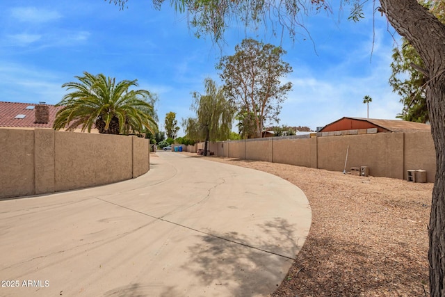 4922 W Fallen Leaf Ln, Glendale, AZ 85310 - view of community