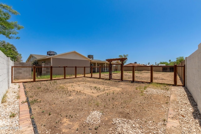 1676 W Sequoia Dr, Phoenix, AZ 85027 - view of fenced backyard