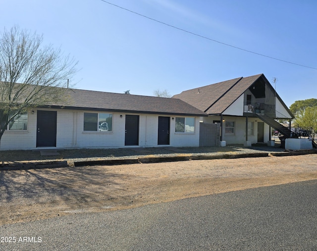 view of front of home