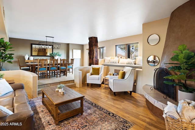 living area featuring hardwood / wood-style flooring