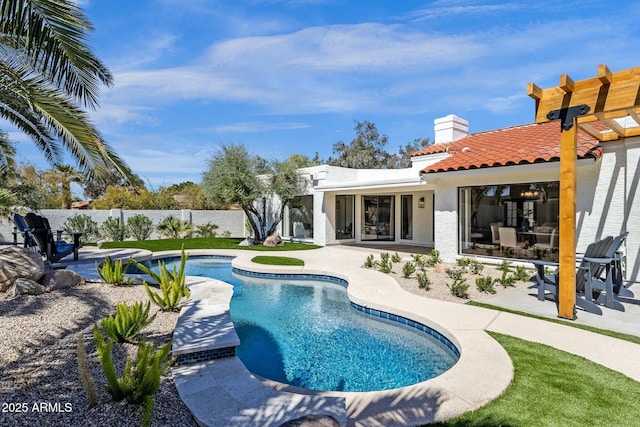 10013 N 106th Pl, Scottsdale, AZ 85258 - view of pool featuring a fenced in pool, fence, and a patio area