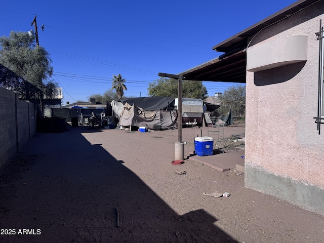 view of yard featuring a patio