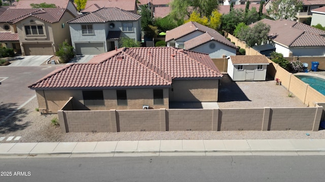 drone / aerial view featuring a residential view