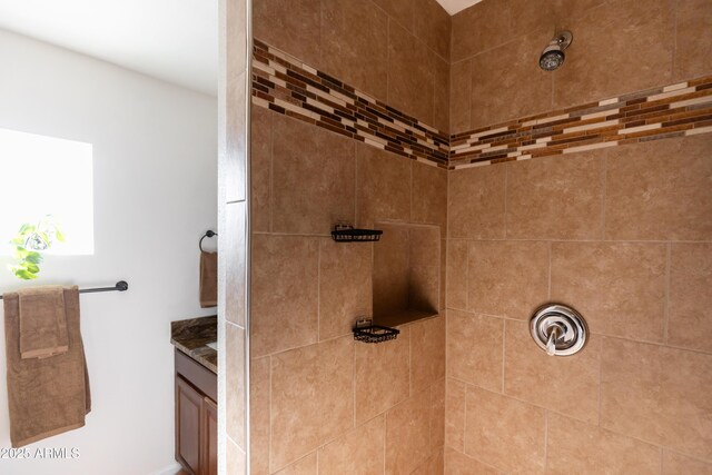 1330 E Monte Vista Rd, Phoenix, AZ 85006 - full bath with a tile shower