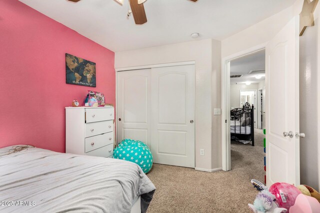 942 S Deerfield Ln, Gilbert, AZ 85296 - bedroom with carpet, a closet, and ceiling fan