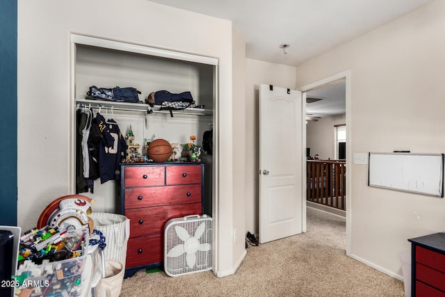 942 S Deerfield Ln, Gilbert, AZ 85296 - bedroom featuring a closet and light colored carpet