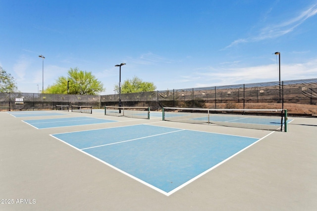 15252 N 100th St Unit 1147, Scottsdale, AZ 85260 - view of tennis court with community basketball court