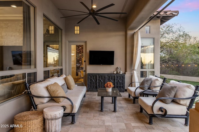 view of sunroom / solarium