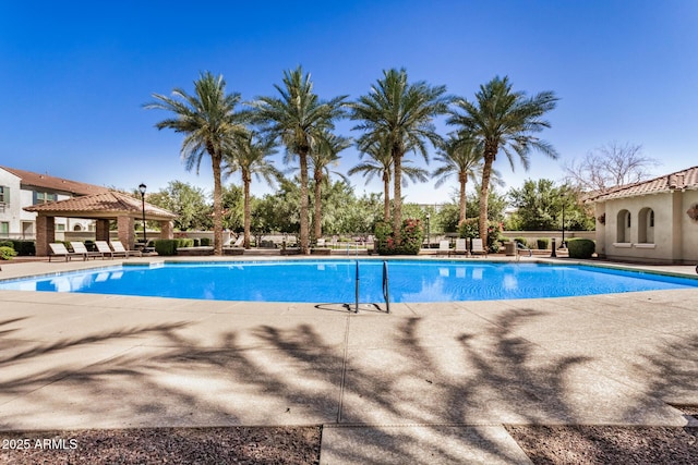2631 S Sulley Dr Unit 104, Gilbert, AZ 85295 - community pool featuring a gazebo and a patio area