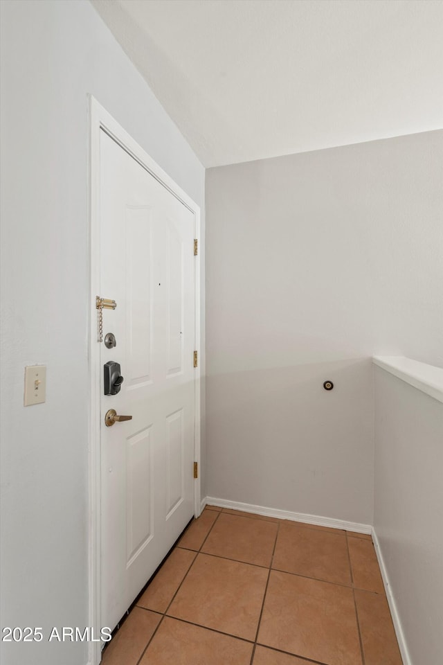 5751 N Kolb Rd Unit 7102, Tucson, AZ 85750 - entryway with light tile patterned floors and baseboards