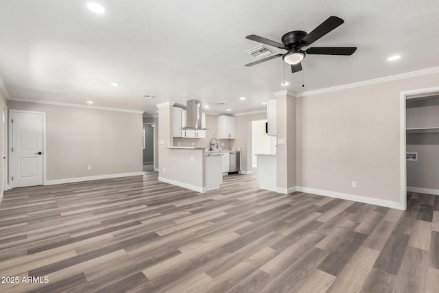 3249 E Nisbet Rd, Phoenix, AZ 85032 - unfurnished living room with light wood-type flooring, visible vents, a ceiling fan, recessed lighting, and baseboards