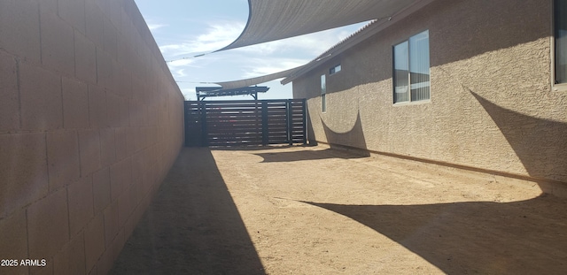 2004 N 108th Dr, Avondale, AZ 85392 - view of side of property with stucco siding