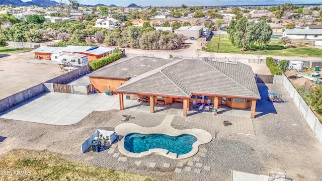 bird's eye view featuring a residential view and a mountain view