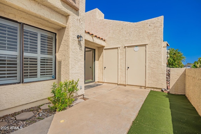 714 E Morningside Dr, Phoenix, AZ 85022 - entrance to property with fence, stucco siding, and a patio