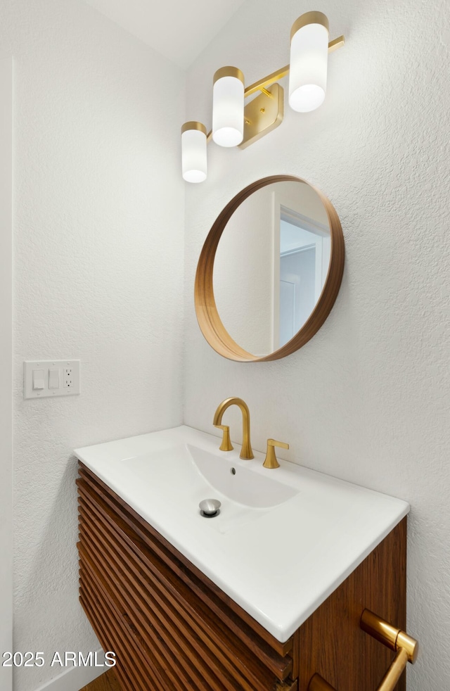 6833 E Grandview Dr, Scottsdale, AZ 85254 - bathroom featuring vanity