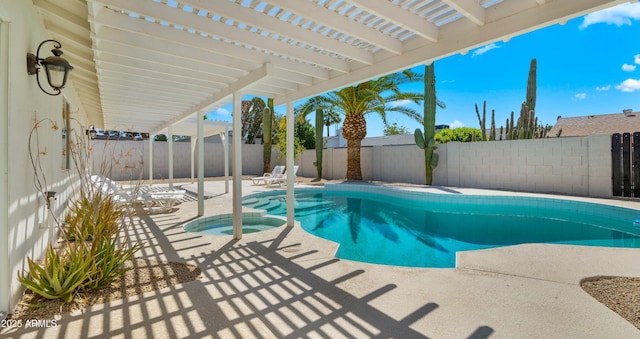 6833 E Grandview Dr, Scottsdale, AZ 85254 - view of pool with a patio area, a fenced backyard, a pool with connected hot tub, and a pergola