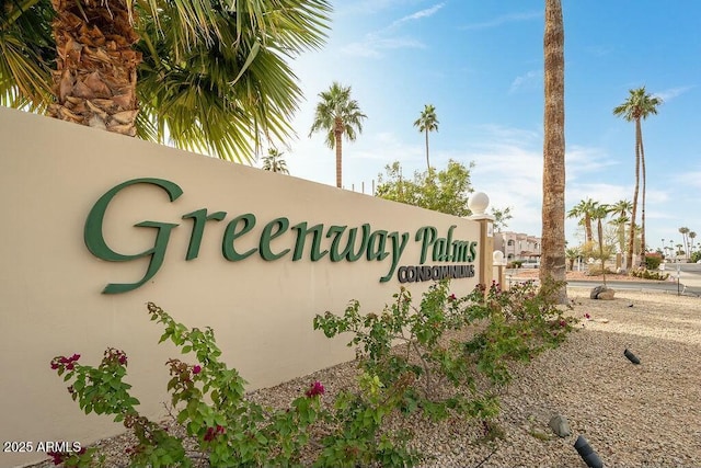 view of community / neighborhood sign