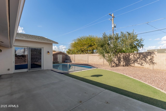 exterior space featuring a patio area