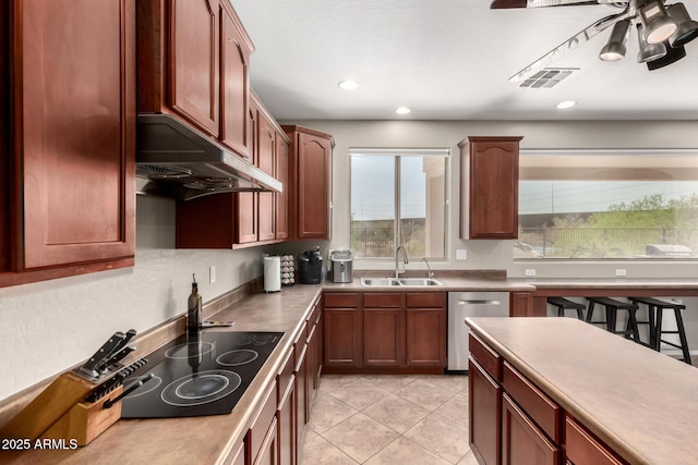 17005 S Coleman St, Phoenix, AZ 85045 - kitchen featuring a sink, stainless steel dishwasher, black electric stovetop, visible vents, and ceiling fan